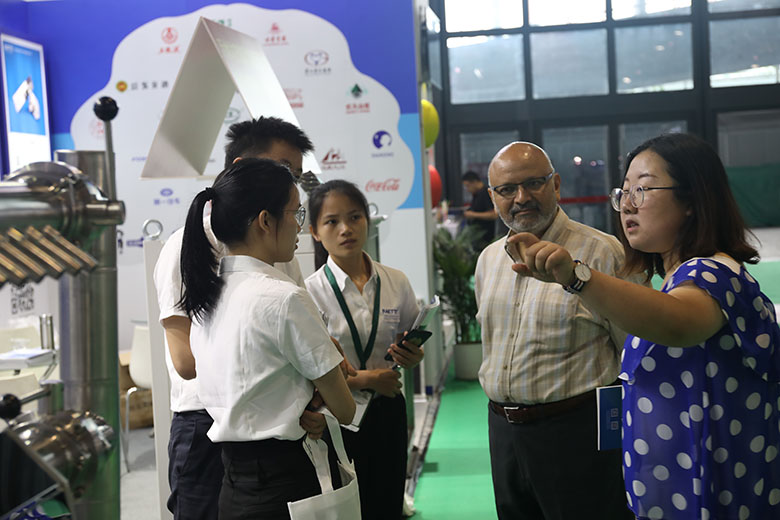 進(jìn)擊上海包裝展，展現(xiàn)雷茨節(jié)能風(fēng)機(jī)之美